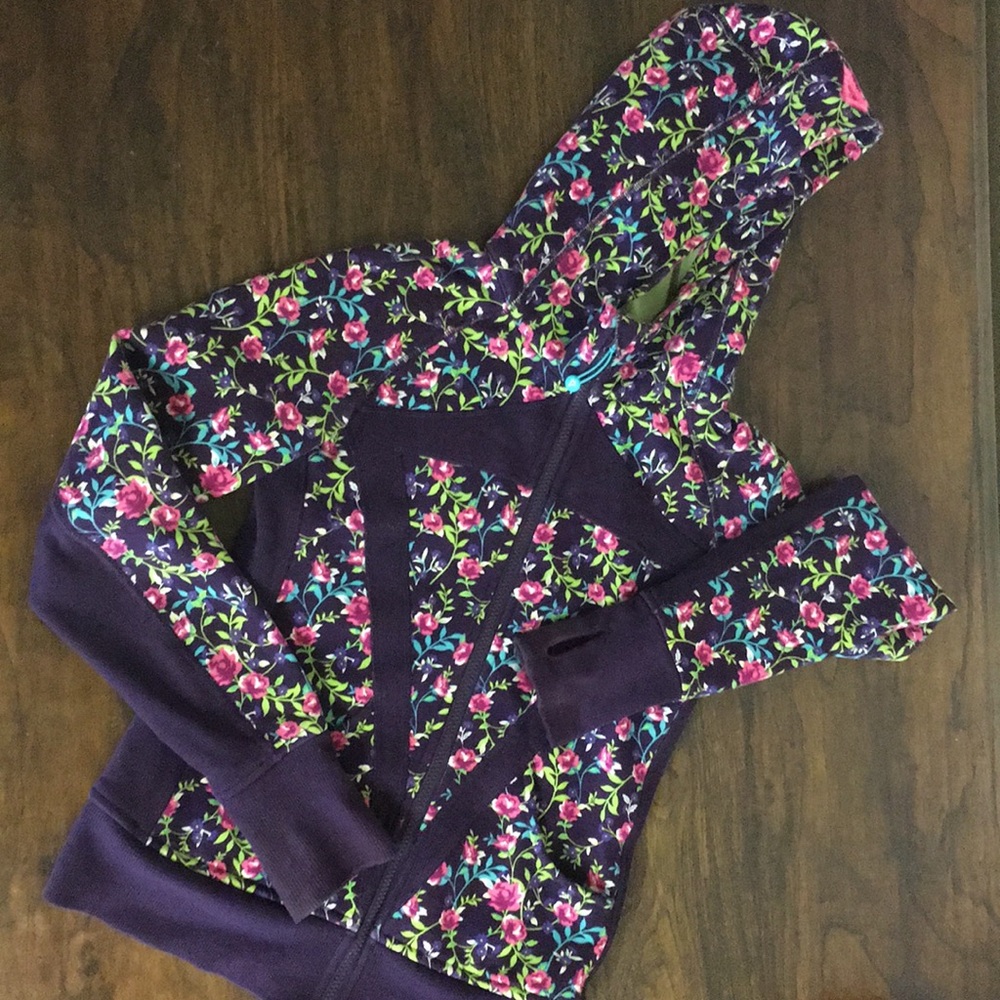 Ivivva zip up hoodie